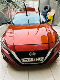 نيسان ألتيما